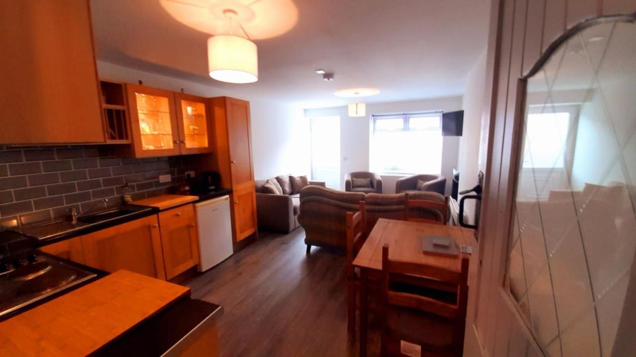 Ballycastle Accommodation - Ash Tree House Экстерьер фото