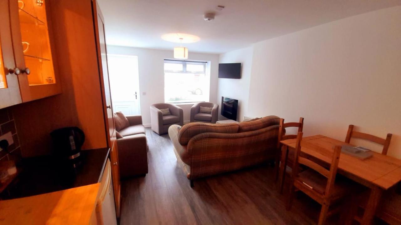 Ballycastle Accommodation - Ash Tree House Экстерьер фото